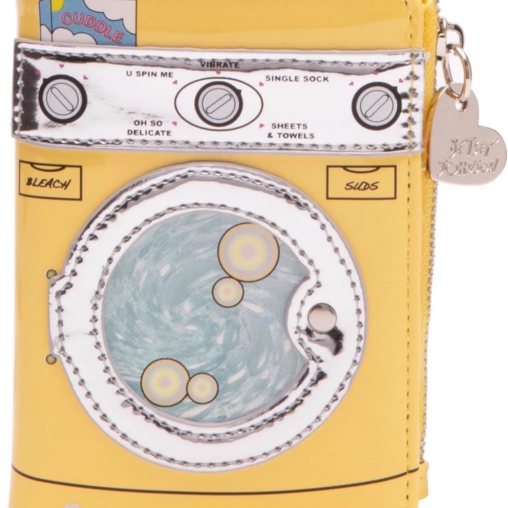 Betsy Johnson Spin Me Bifold Wallet